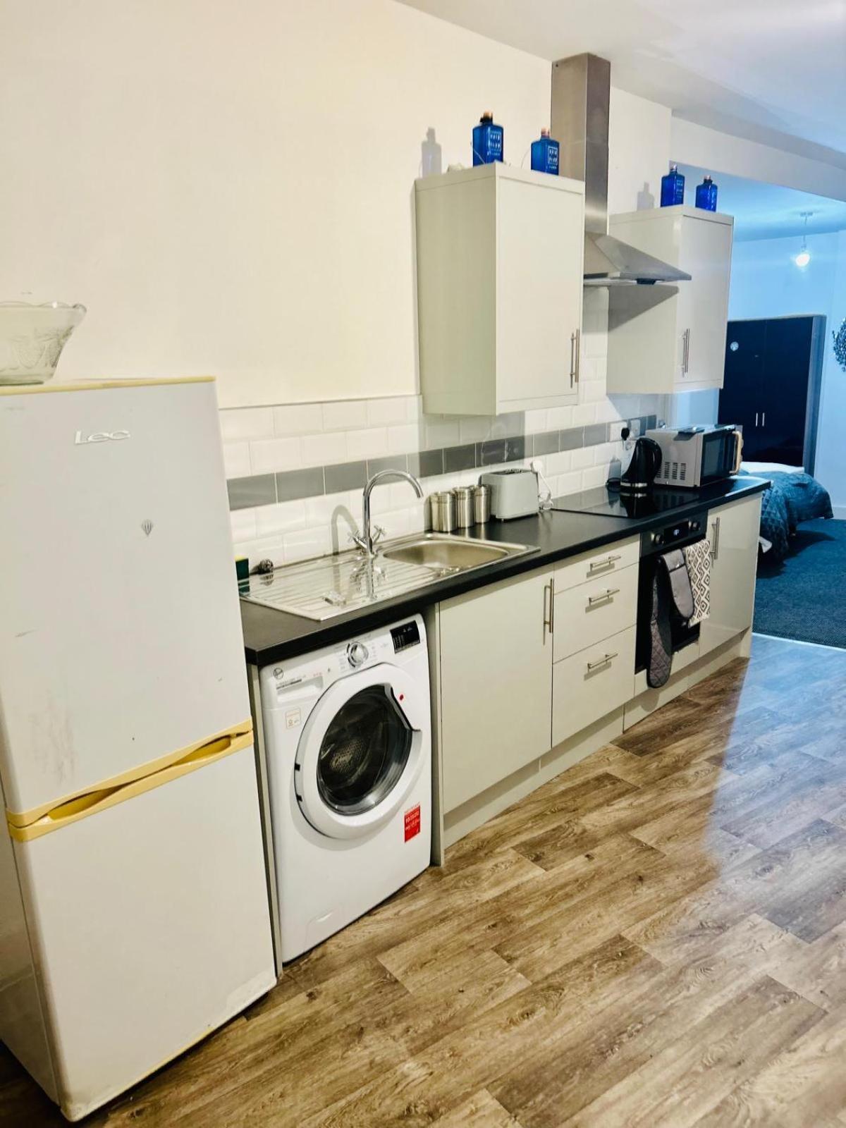 Studio Flat In Doncaster Buitenkant foto